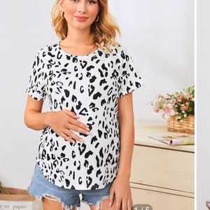 Leopard print maternity tee NWOT!
